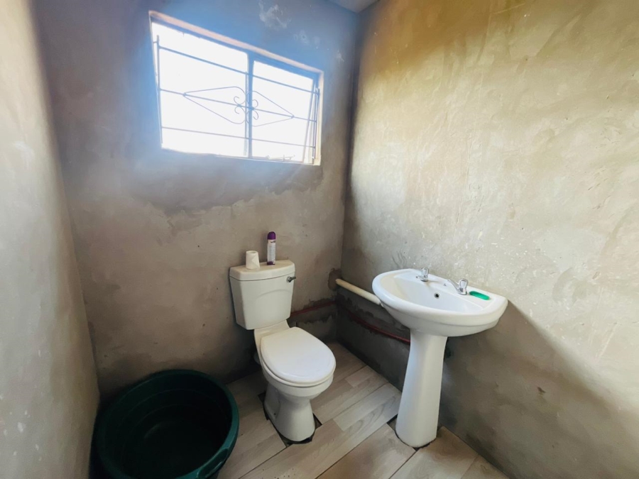 4 Bedroom Property for Sale in Grasslands Free State